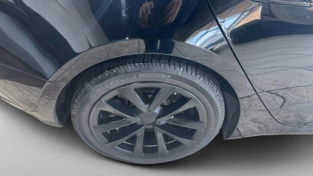 Used 2019 Tesla Model 3 Long Range image 21