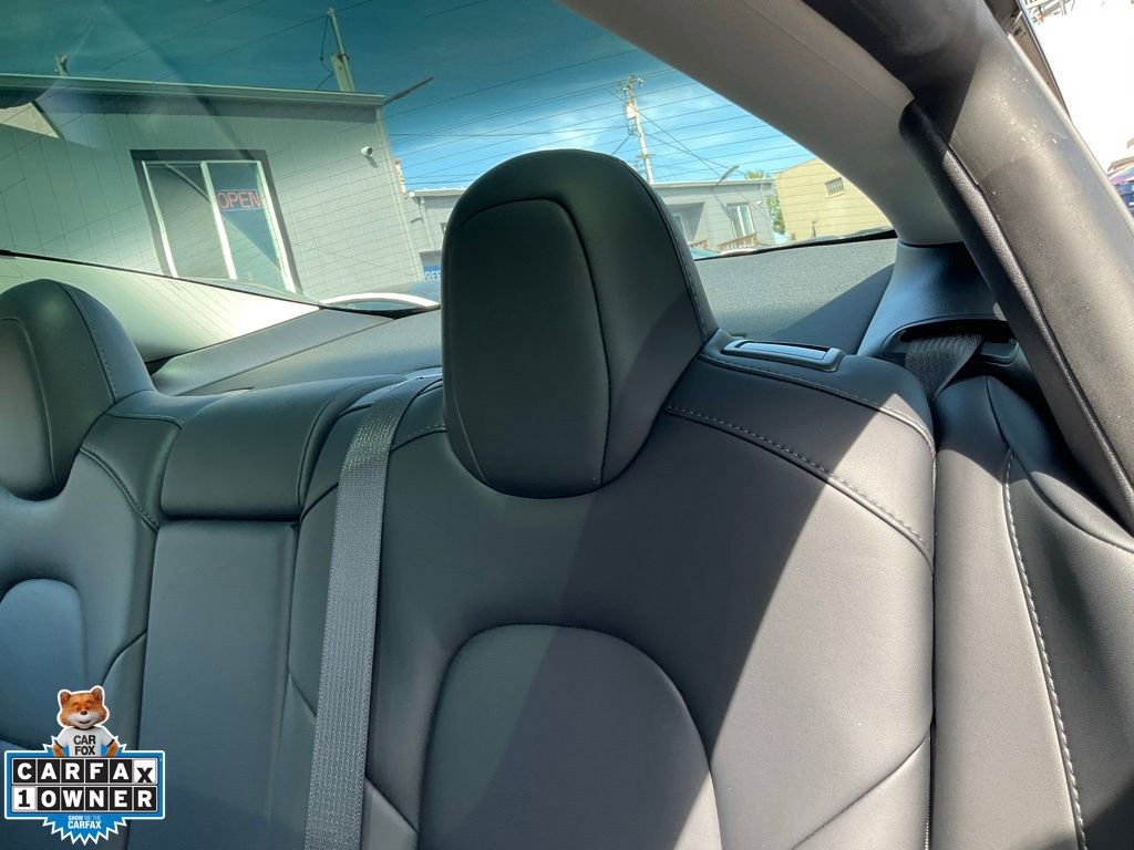 Used 2023 Tesla Model 3 Standard Range image 31