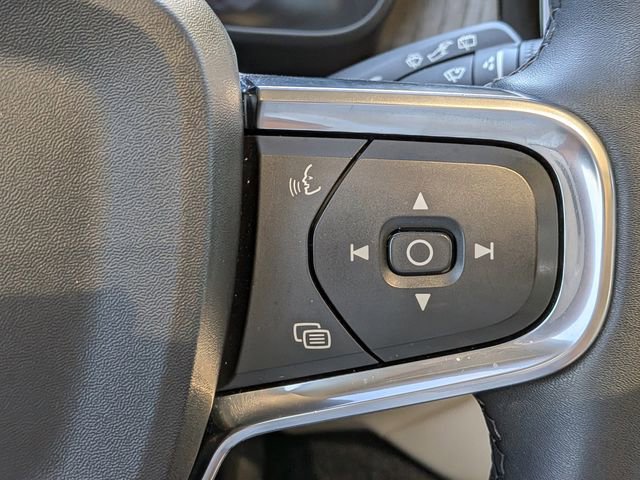 Certified 2023 Volvo XC40 B5 Plus w/ Driver Assist Package image 34