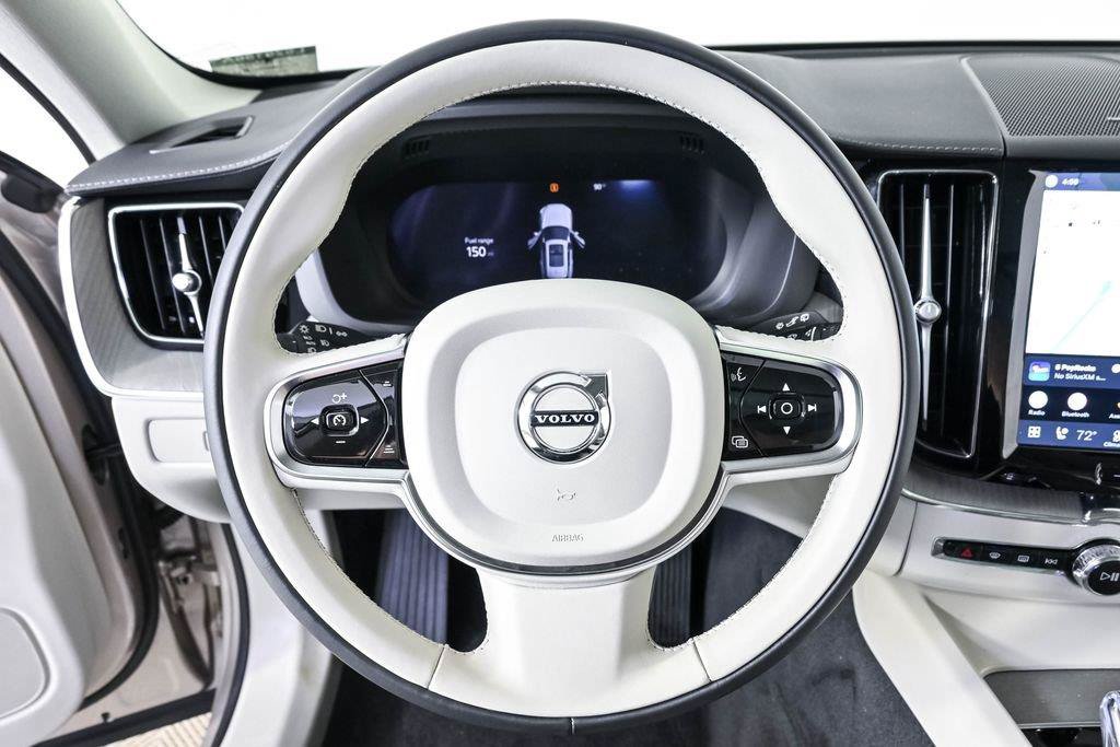 Certified 2024 Volvo XC60 B5 Ultimate w/ Climate Package AWD/4WD image 11