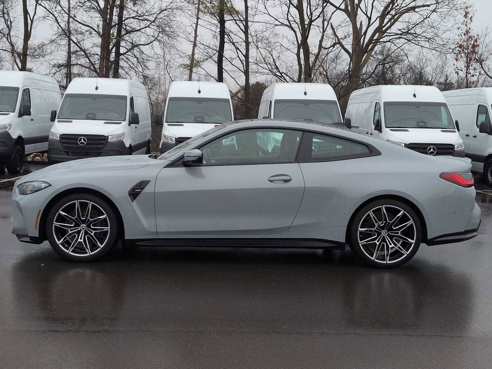 Used 2023 BMW M4 Coupe w/ M Driver's Package image 11