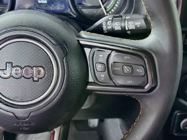 Used 2024 Jeep Wrangler Unlimited AWD/4WD image 22