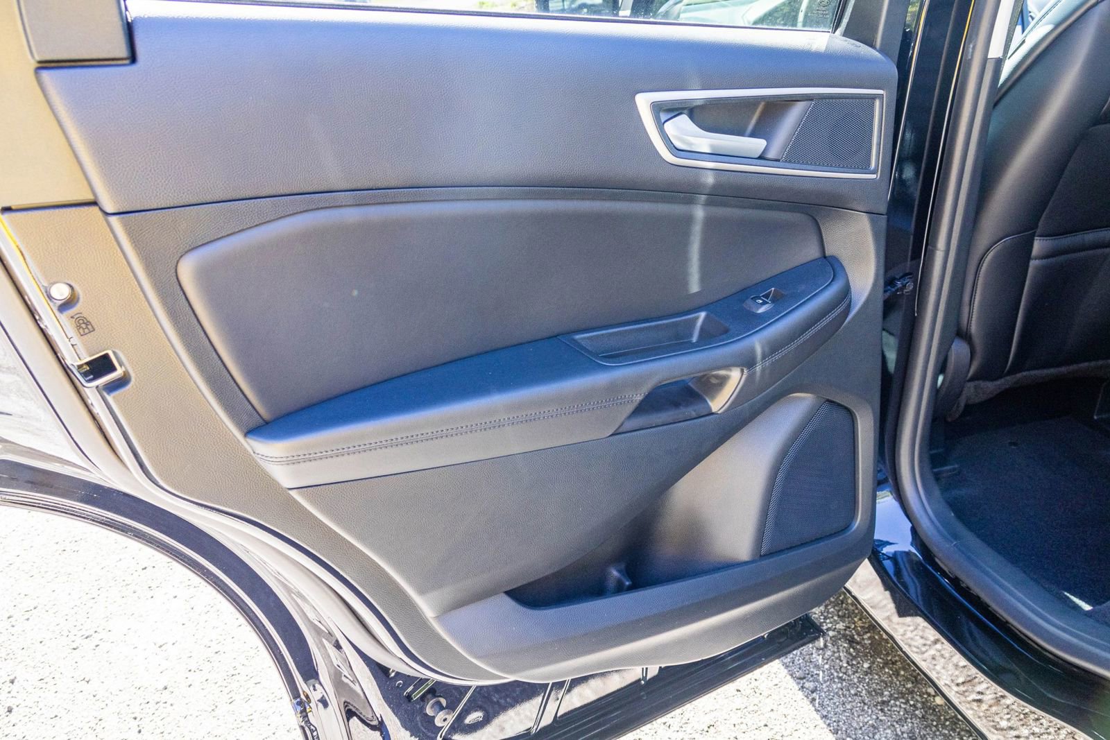 New 2024 Ford Edge SEL w/ Convenience Package image 26