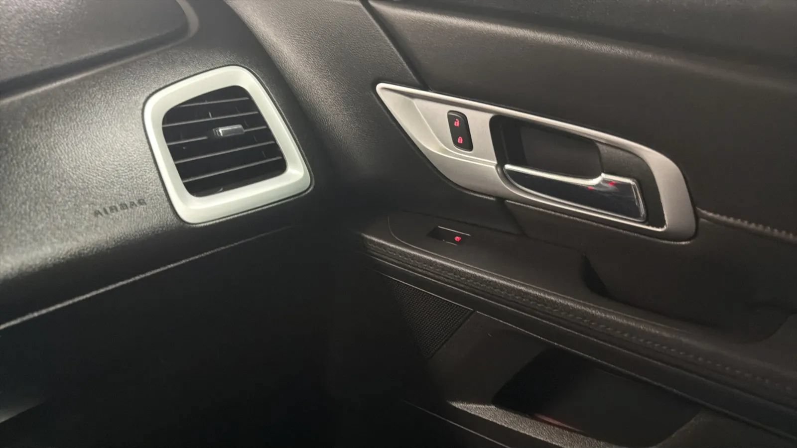 Used 2017 GMC Terrain SLE FWD image 16