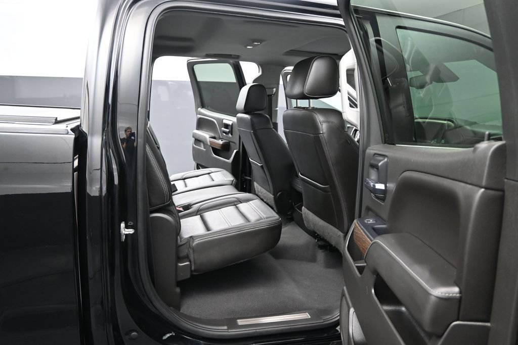 Used 2018 GMC Sierra 1500 Denali w/ Denali Ultimate Package AWD/4WD image 17