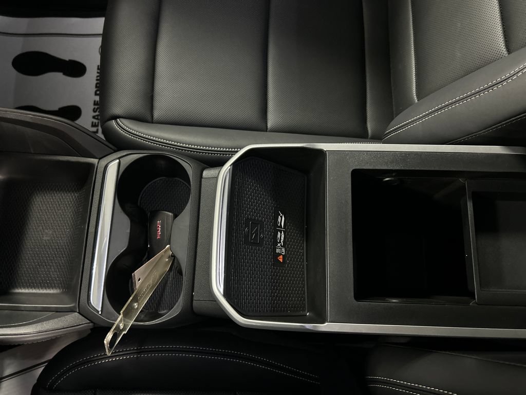 New 2026 GMC Terrain Elevation w/ Elevation Premium Package AWD/4WD image 17
