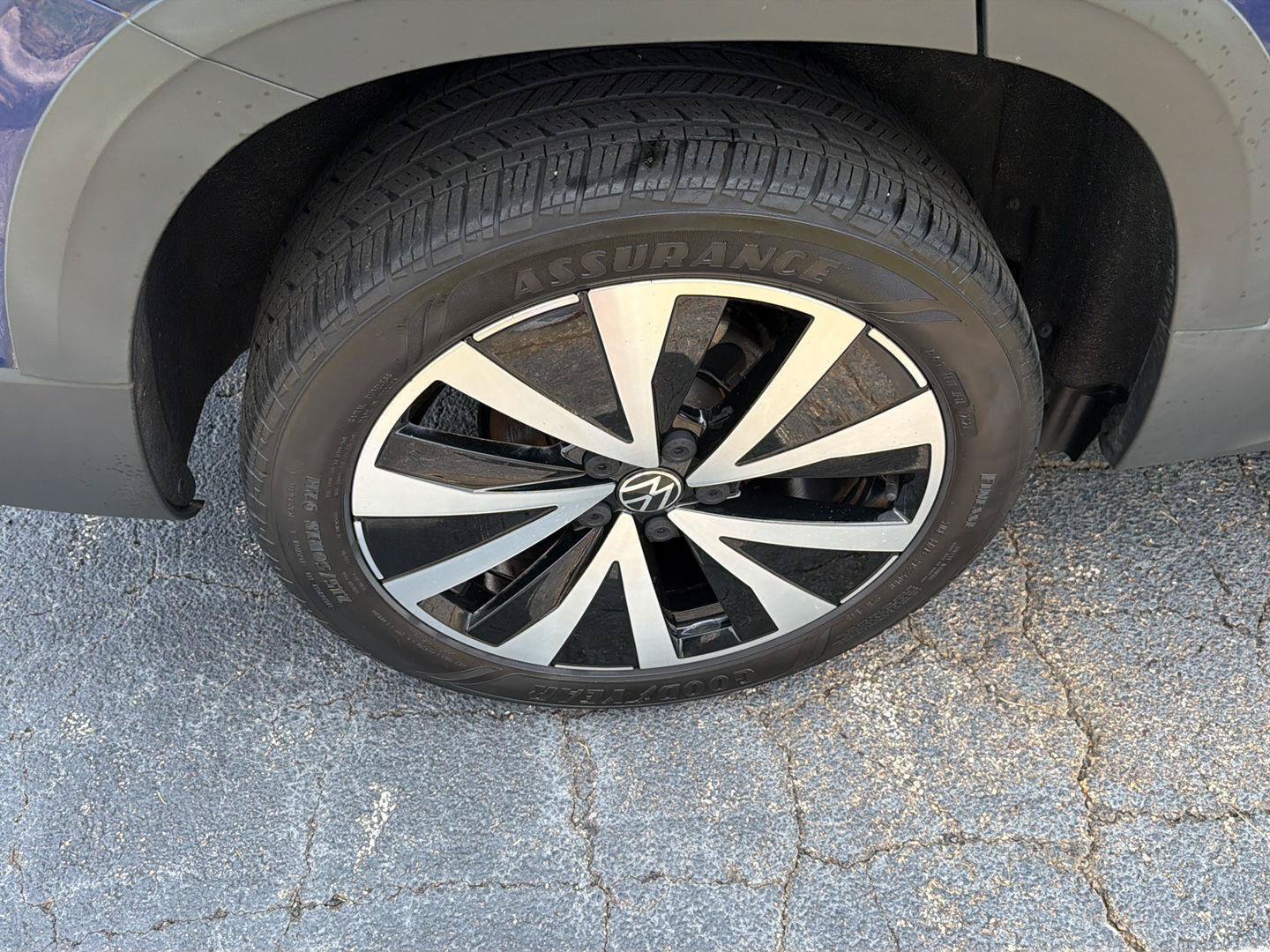 Used 2022 Volkswagen Taos SE FWD image 37
