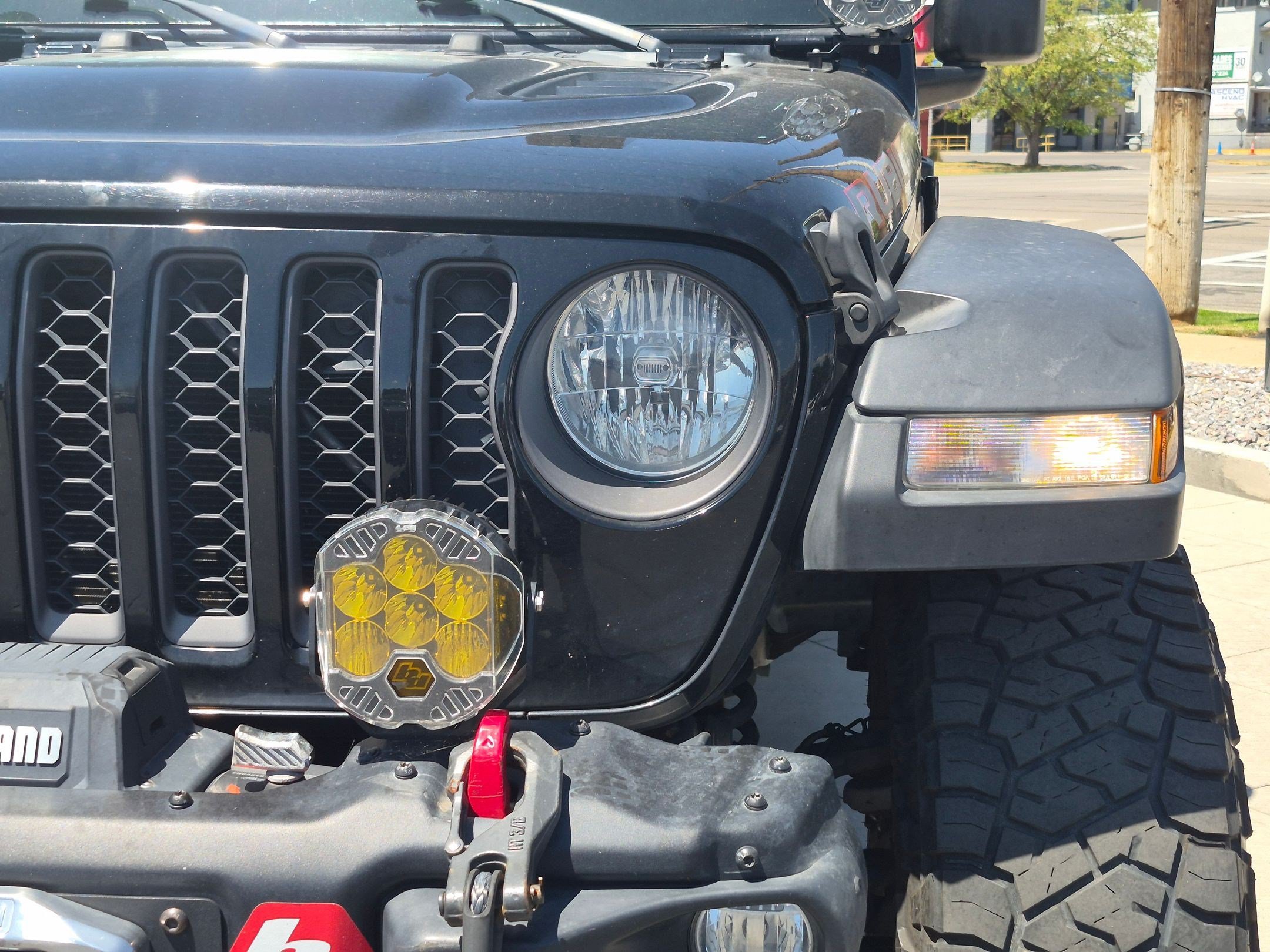 Used 2021 Jeep Gladiator Rubicon w/ Trailer Tow Package AWD/4WD image 11