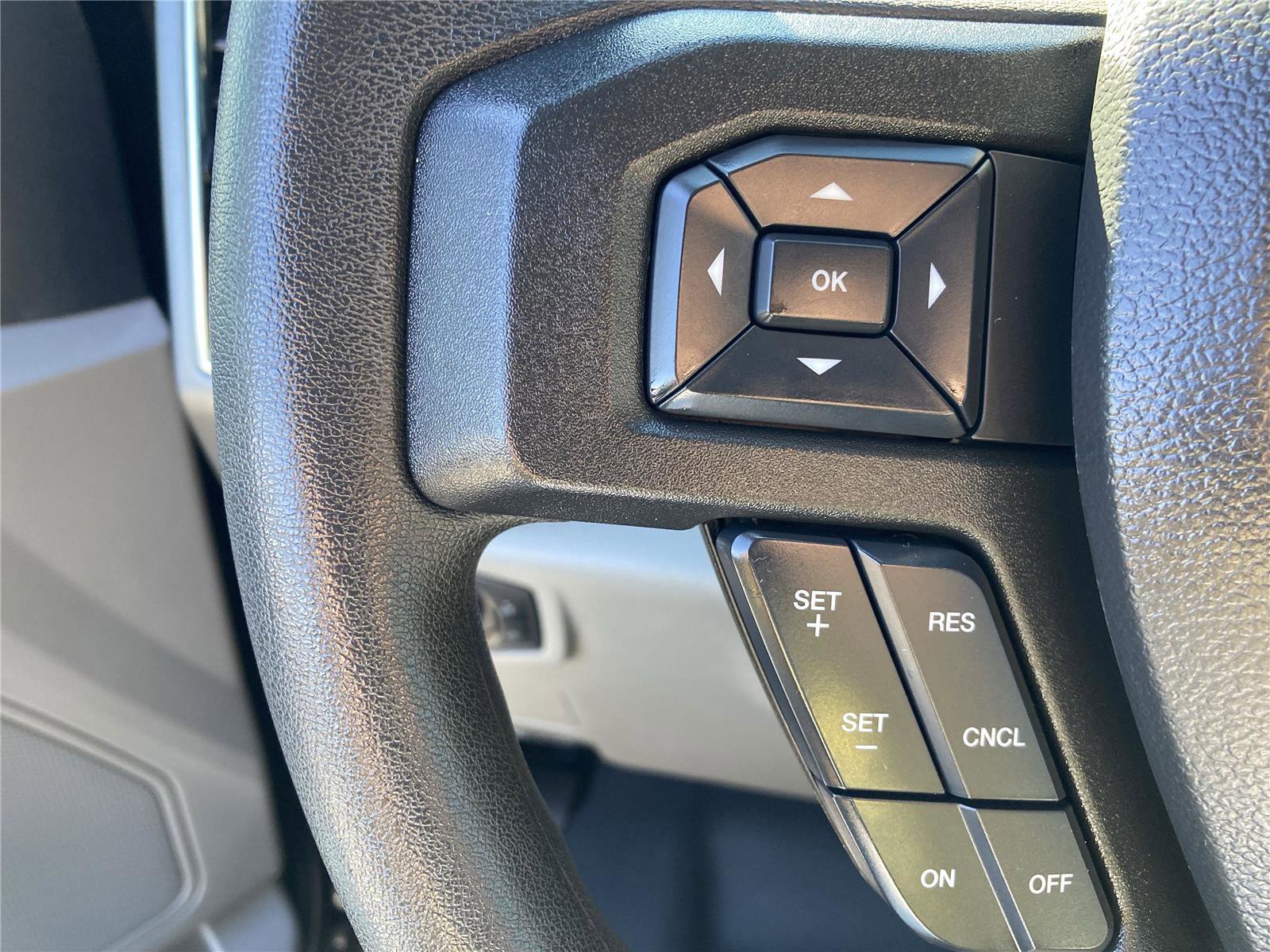 Used 2022 Ford F250 XLT w/ XLT Premium Package image 16