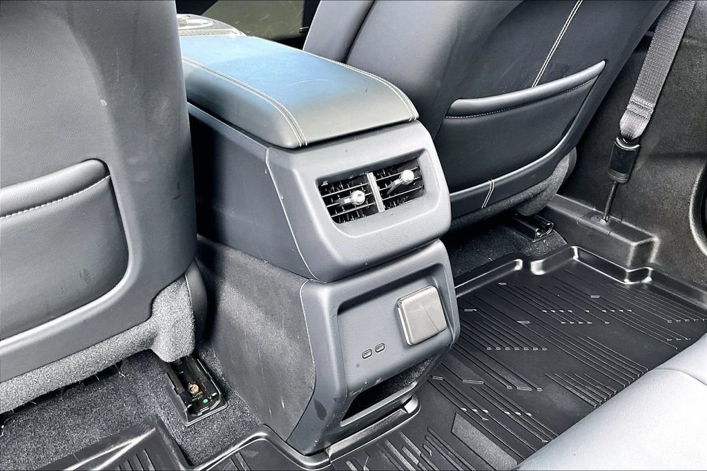 Certified 2025 Cadillac Optiq Sport 1 AWD/4WD image 25