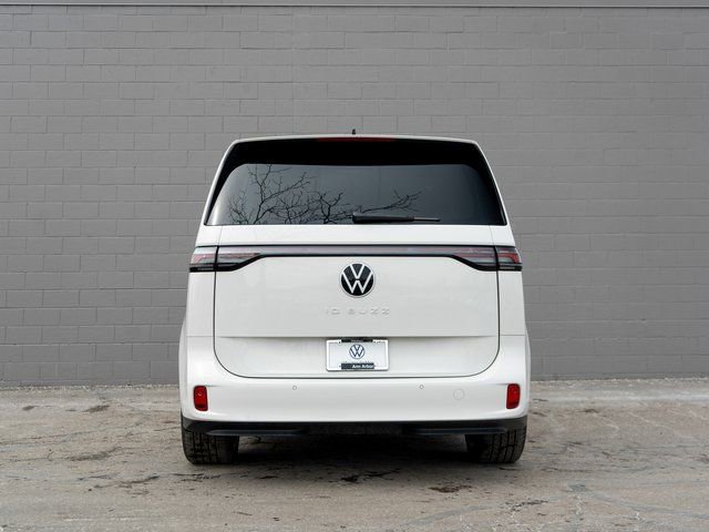 New 2025 Volkswagen ID. Buzz Pro S RWD image 5