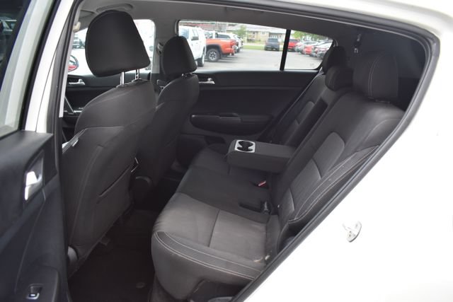 Used 2022 Kia Sportage LX FWD image 29
