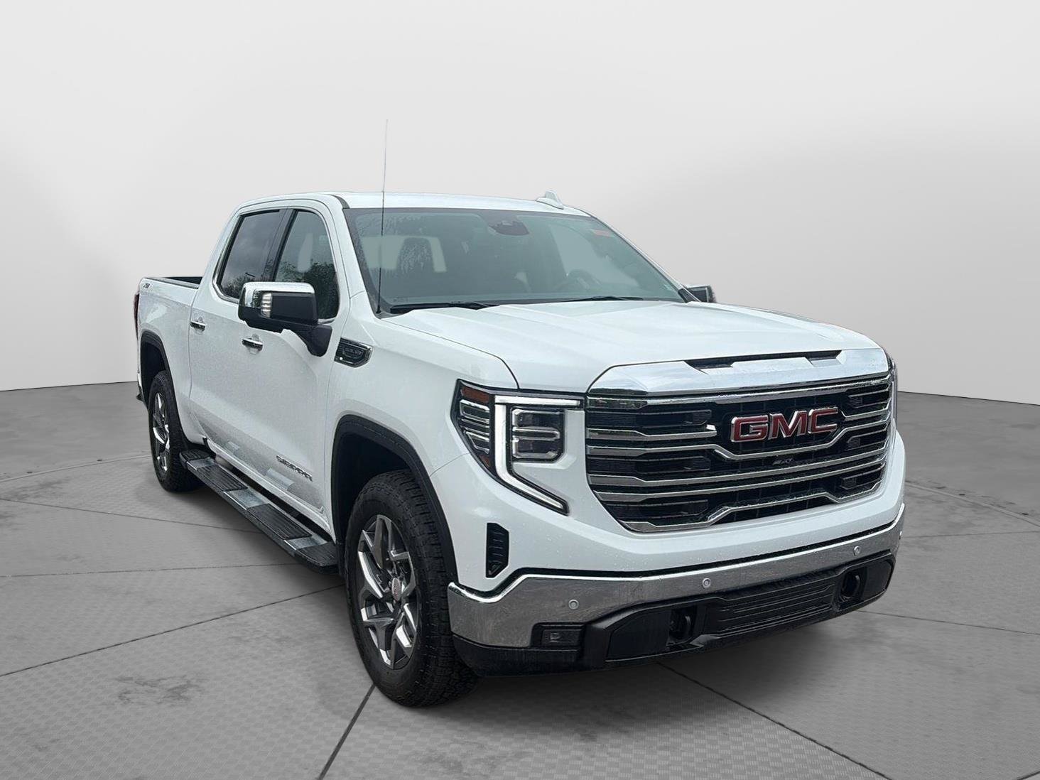 New 2026 GMC Sierra 1500 SLT w/ SLT Premium Plus Package AWD/4WD image 1
