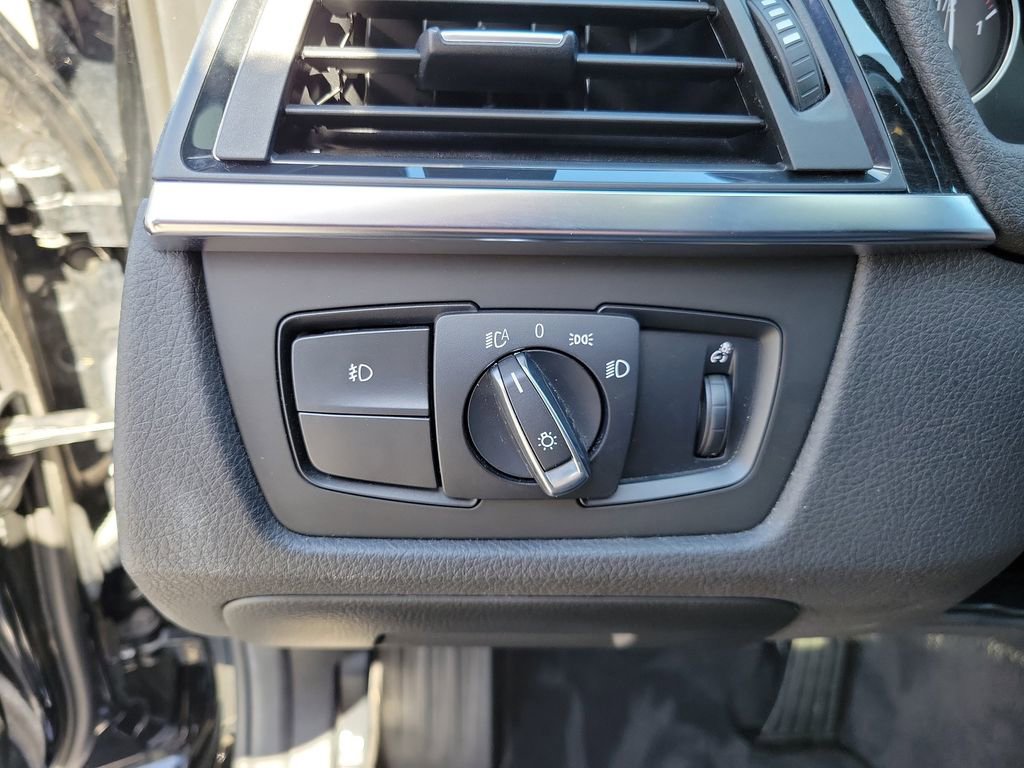 Used 2015 BMW 335i xDrive Sedan image 24