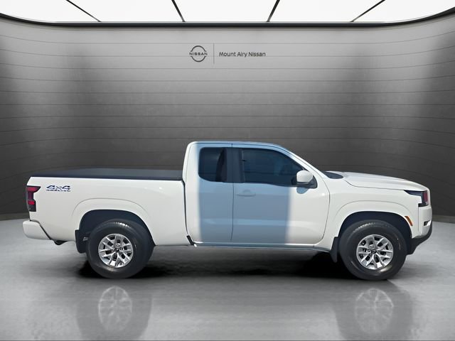 Certified 2024 Nissan Frontier SV image 3