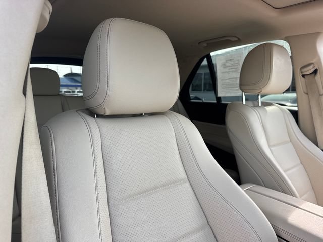 Used 2021 Mercedes-Benz GLE 350 image 30