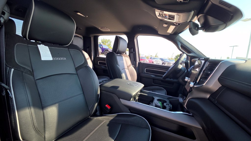 New 2026 RAM 3500 Laramie w/ Night Edition AWD/4WD image 12