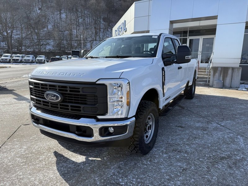 New 2025 Ford F250 XL w/ XL Off-Road Package image 3