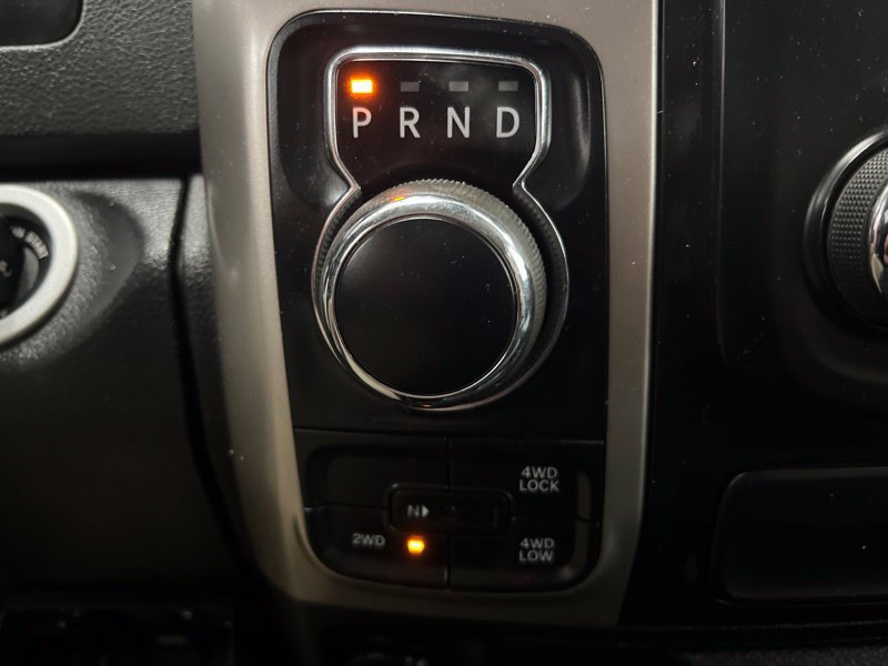 Used 2018 RAM 1500 Classic SLT AWD/4WD image 25