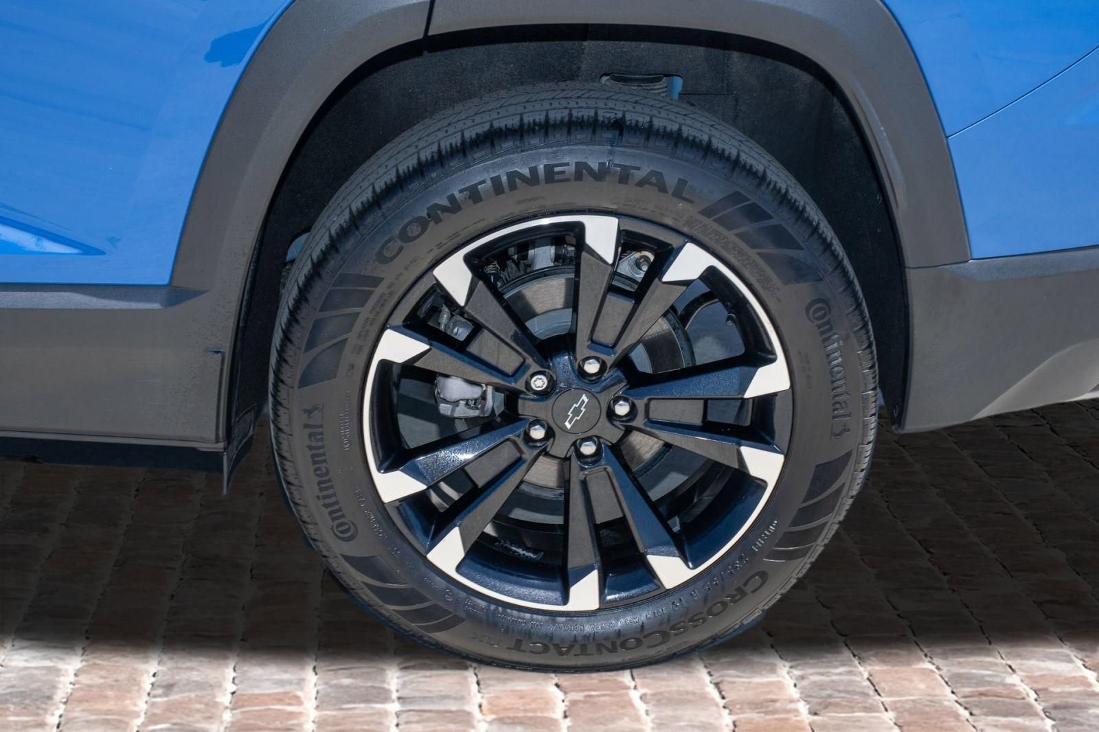 Used 2025 Chevrolet Equinox RS w/ Safety and Technology Package FWD image 38