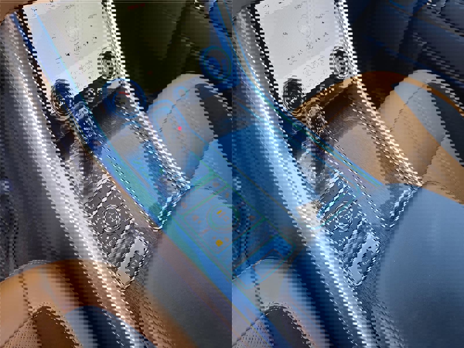 Used 2018 Land Rover Range Rover Sport Supercharged image 31