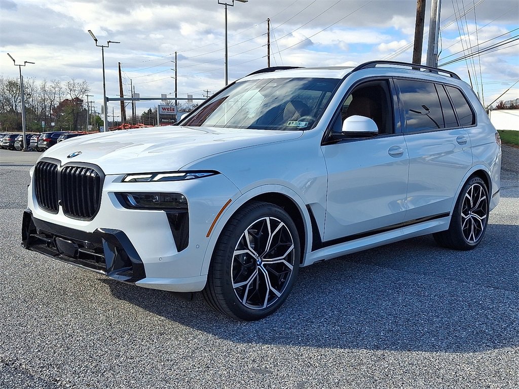 New 2026 BMW X7 xDrive40i w/ M Sport Package image 5