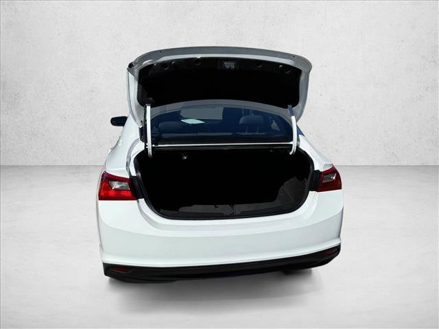 Used 2023 Chevrolet Malibu LT image 27