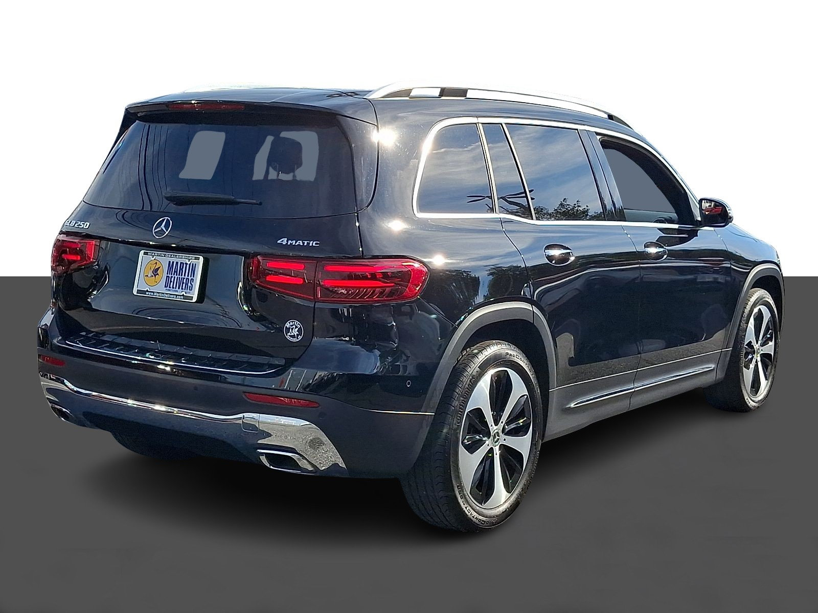 Used 2024 Mercedes-Benz GLB 250 4MATIC image 6