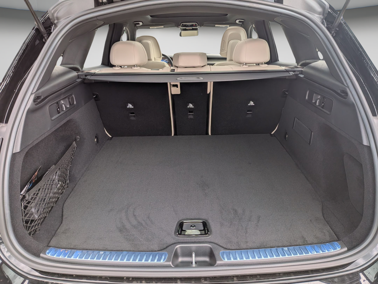 New 2027 Mercedes-Benz GLC 300 image 11