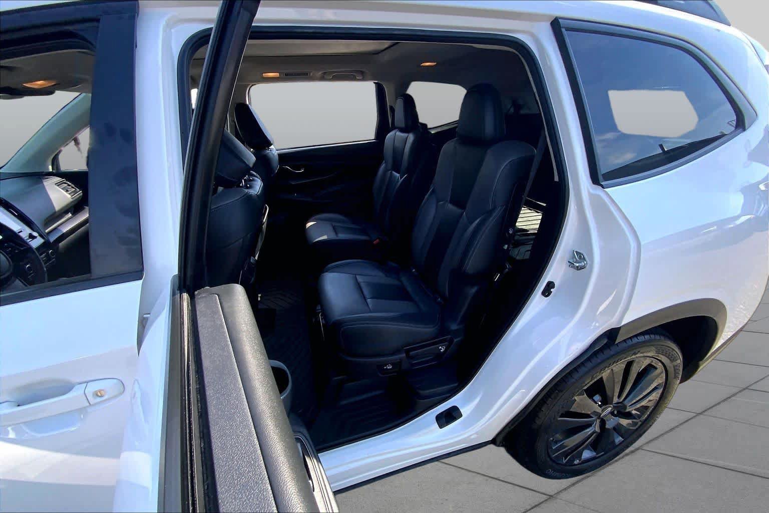 Used 2022 Subaru Ascent Onyx Edition AWD/4WD image 21
