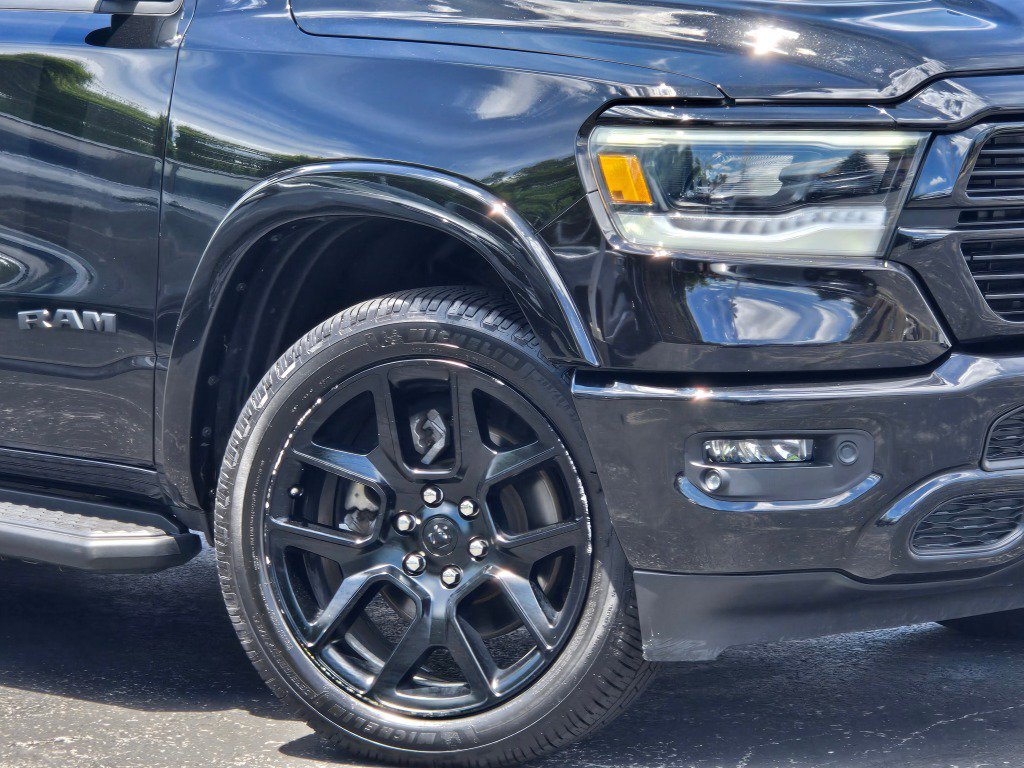 Used 2022 RAM 1500 Laramie AWD/4WD image 3