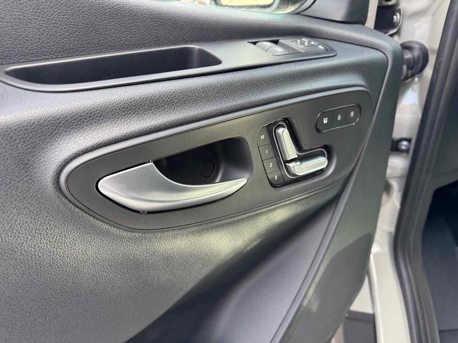 New 2025 Mercedes-Benz Sprinter 2500 image 17