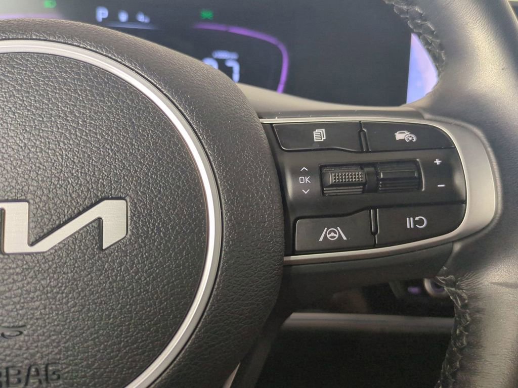 Used 2025 Kia Sportage X-Line w/ Premium Package image 34