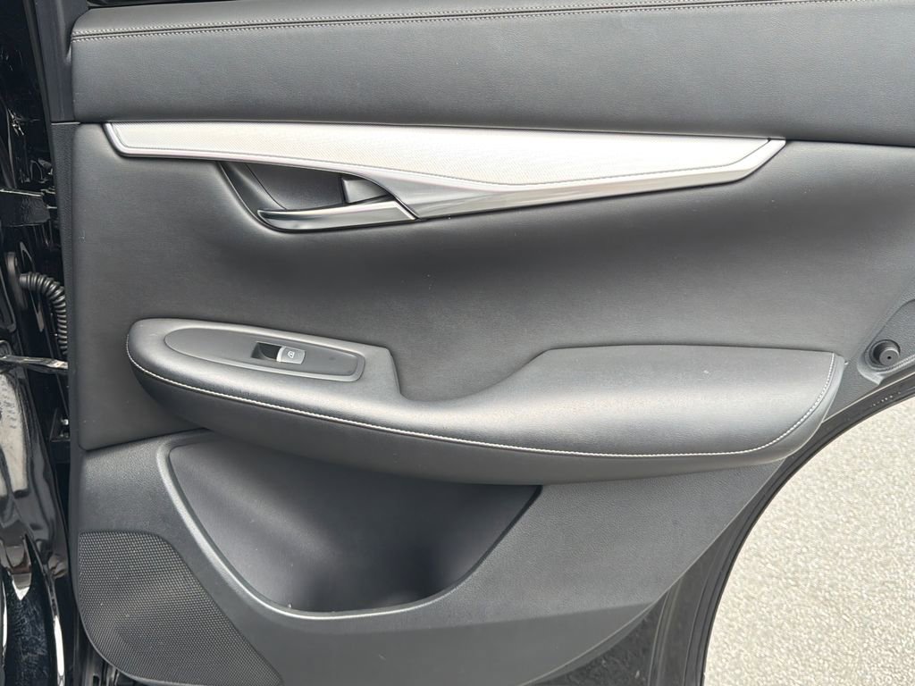 Used 2021 INFINITI QX50 Luxe FWD image 16