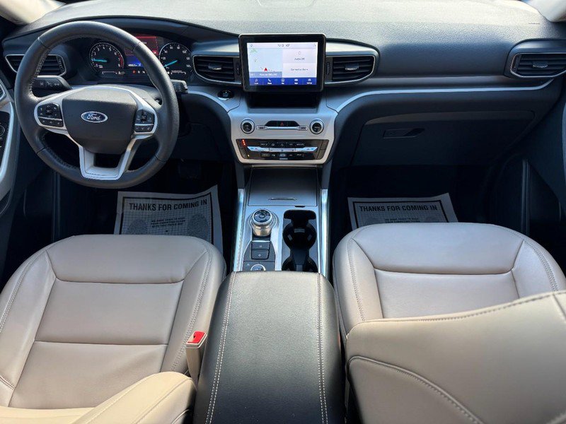 Used 2021 Ford Explorer XLT w/ Equipment Group 202A image 12