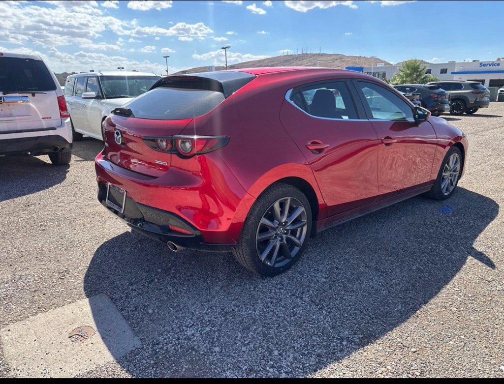 Used 2024 MAZDA MAZDA3 s FWD image 4