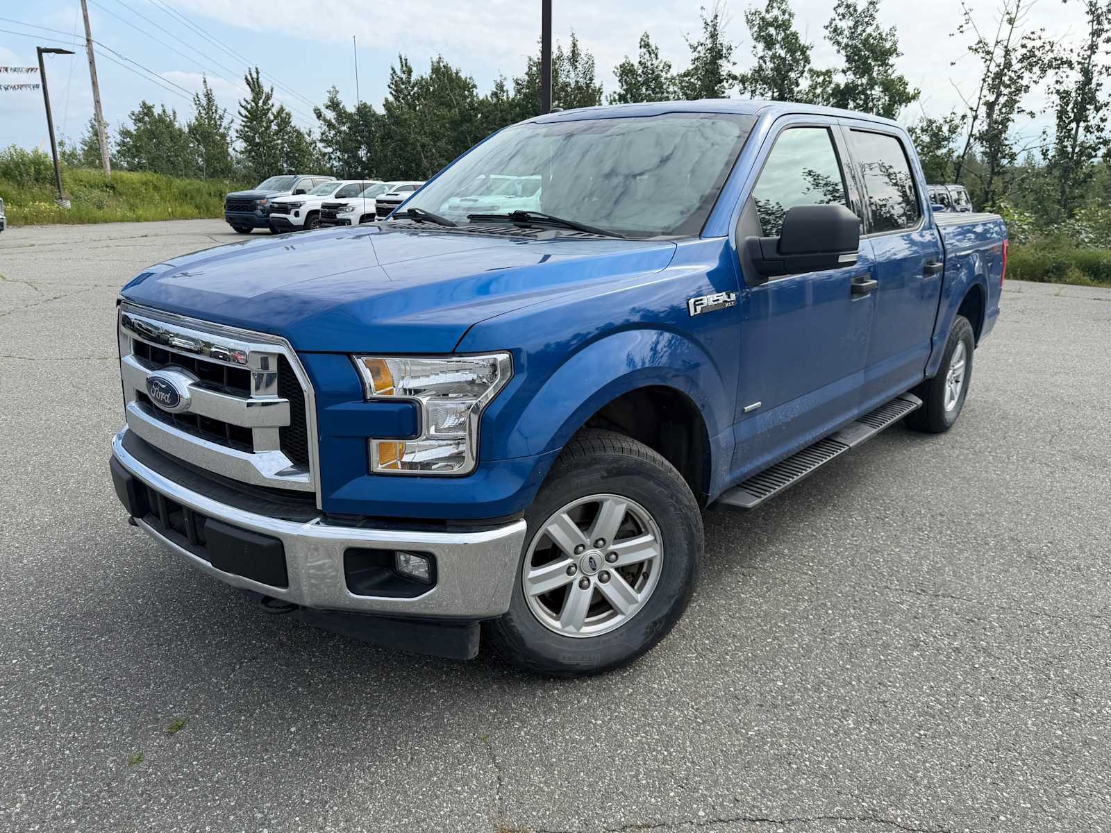 Used 2017 Ford F150 XLT w/ Equipment Group 301A Mid