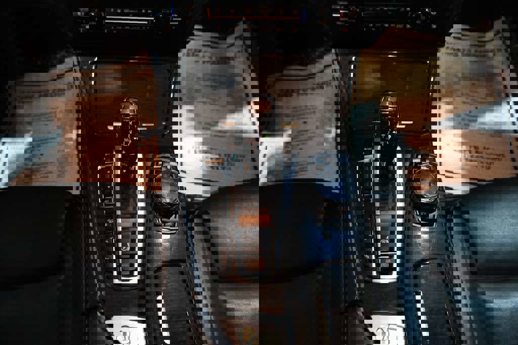 Used 2016 BMW 550i xDrive Sedan image 30