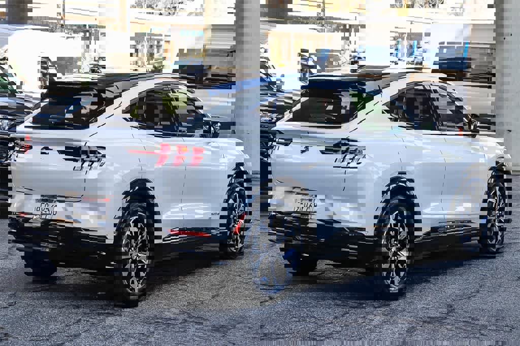 Used 2023 Ford Mustang Mach-E Premium image 4