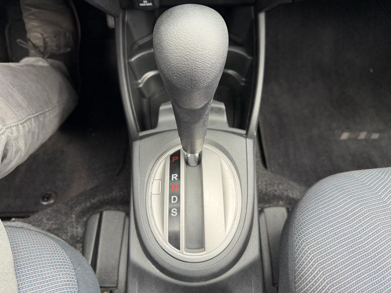 Used 2011 Honda Fit Sport image 31