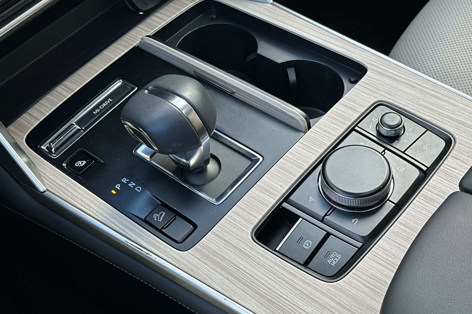 Certified 2024 MAZDA CX-90 Plug-In Hybrid w/ Preferred image 22