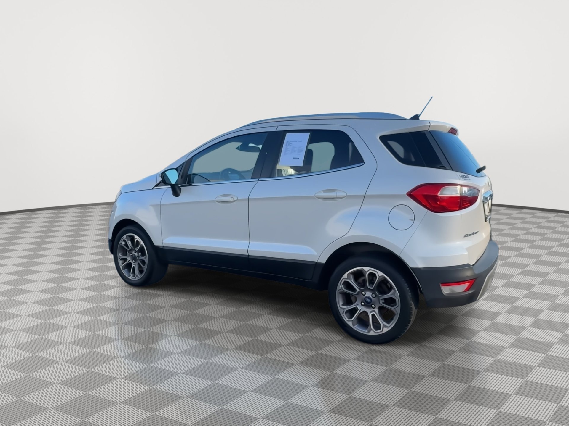 Used 2021 Ford EcoSport Titanium image 6