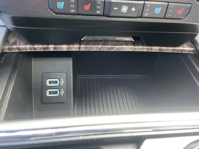 Used 2017 Ford F250 Lariat w/ Lariat Value Package image 49