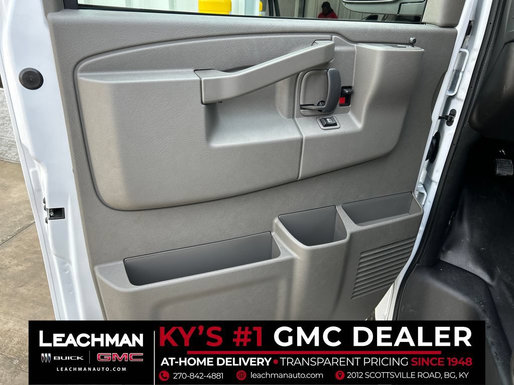 New 2026 GMC Savana 3500 Extended RWD image 11