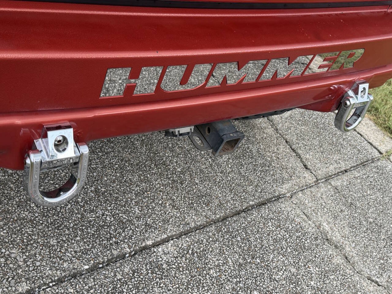 Used 2004 HUMMER H2 w/ Preferred Equipment Group AWD/4WD image 35