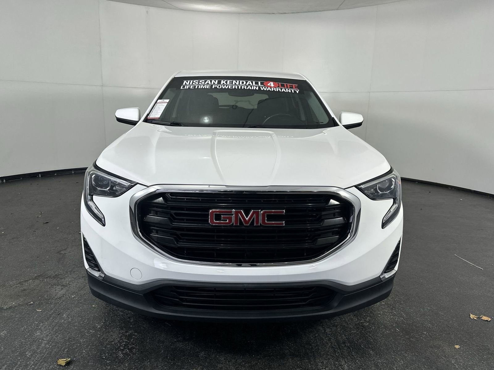 Used 2020 GMC Terrain SLE image 4