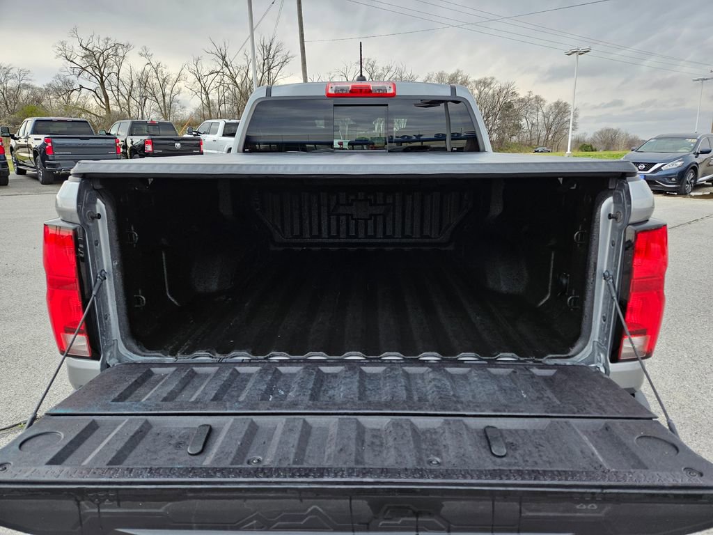Used 2023 Chevrolet Colorado Z71 w/ Z71 Convenience Package 2 AWD/4WD image 9