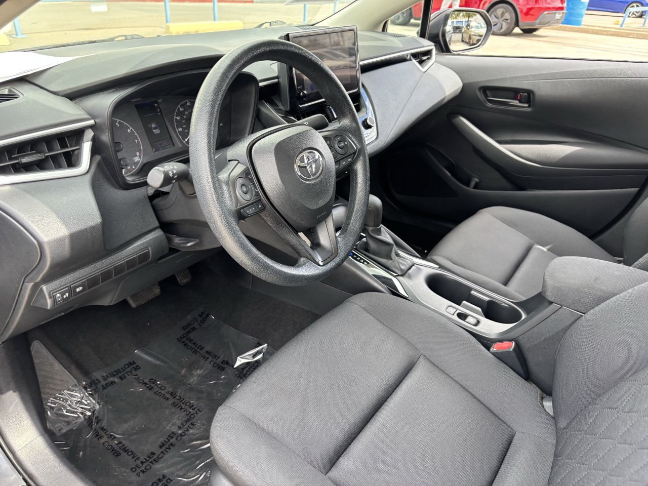 Used 2024 Toyota Corolla LE FWD image 16