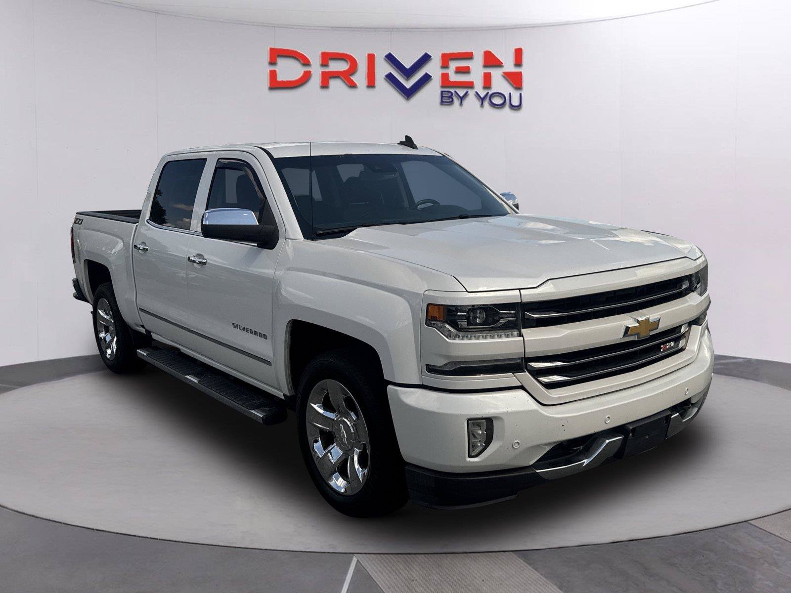 Used 2018 Chevrolet Silverado 1500 LTZ Z71 w/ LTZ Plus Package AWD/4WD image 2