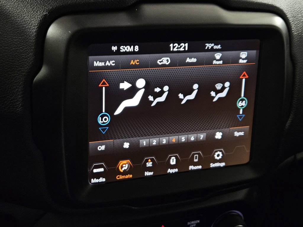 Used 2023 Jeep Renegade Latitude image 14